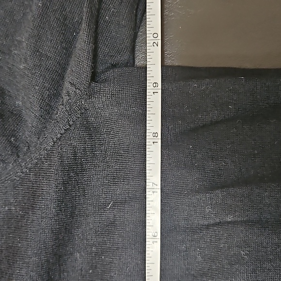 Banana Republic Womens Black 100% Merino Wool Cardigan Size L Office Career - Picture 6 of 9